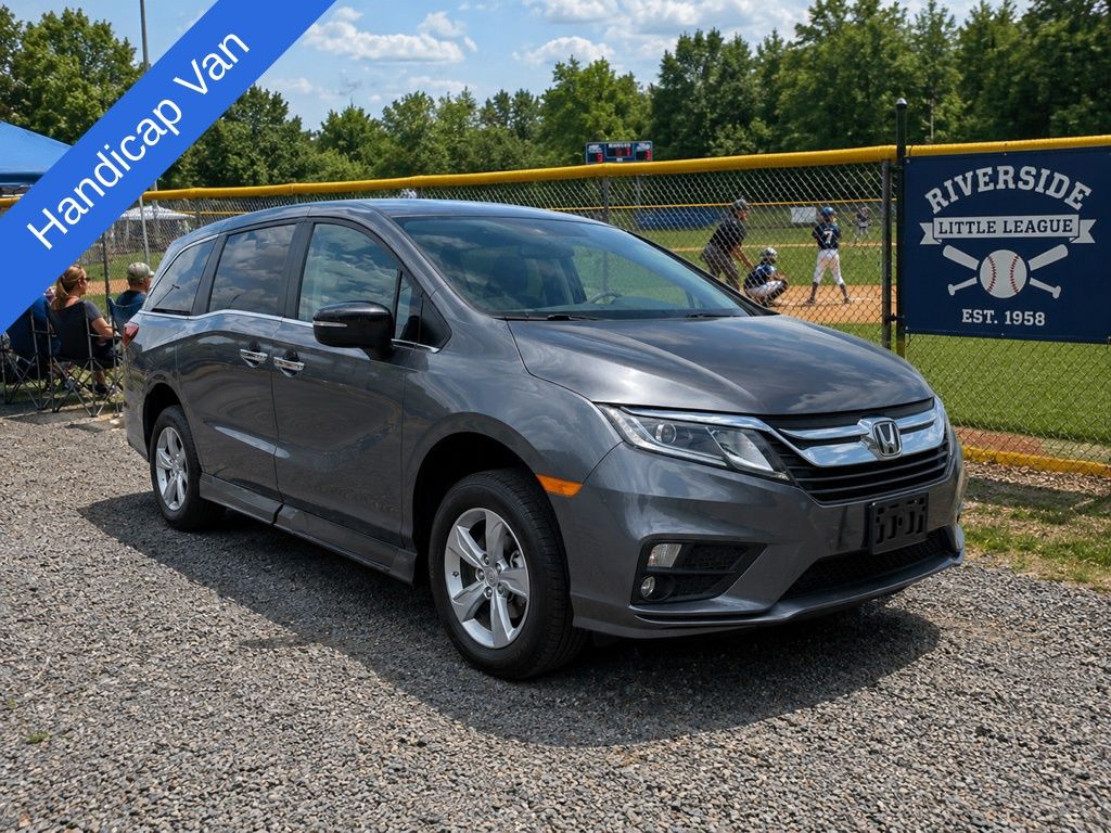 2020 Honda Odyssey EX-L's photo