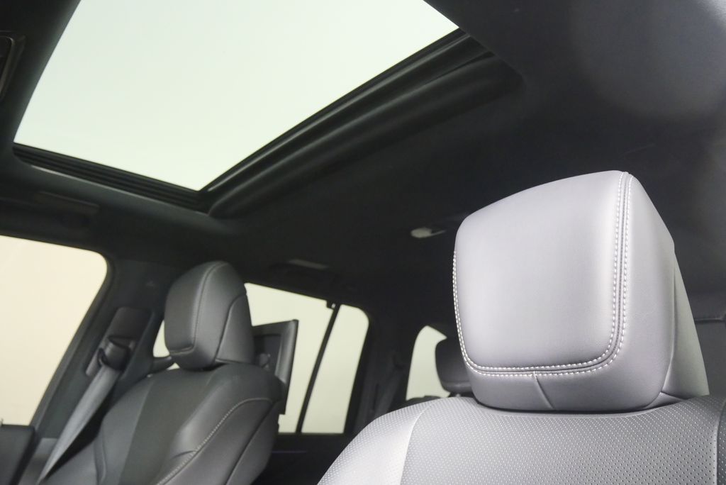 Thumbnail: 2024 Lexus LX - 13