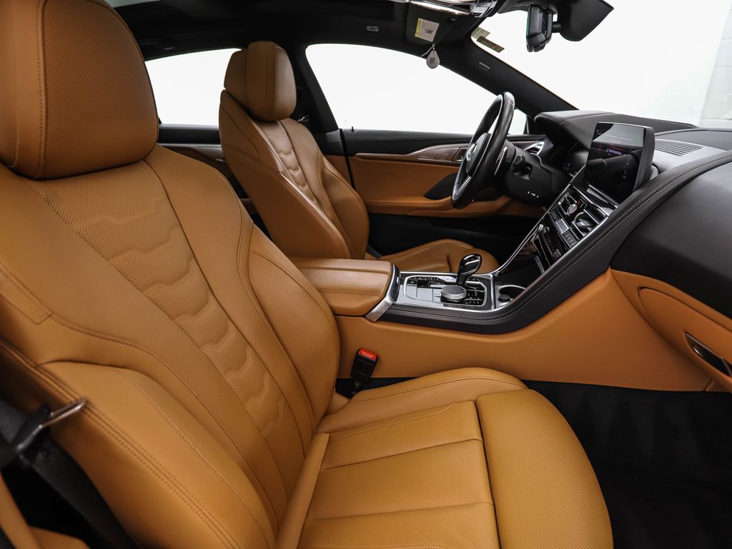 Thumbnail: 2023 BMW 8 Series - 30