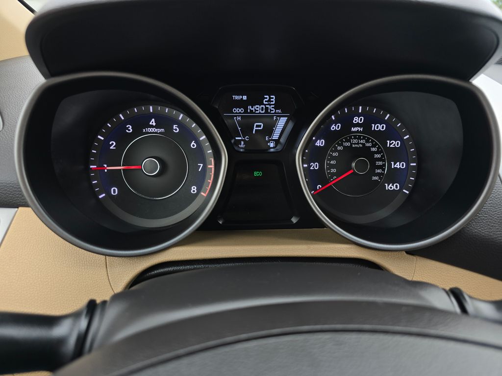 2013 Hyundai Elantra GLS photo 19