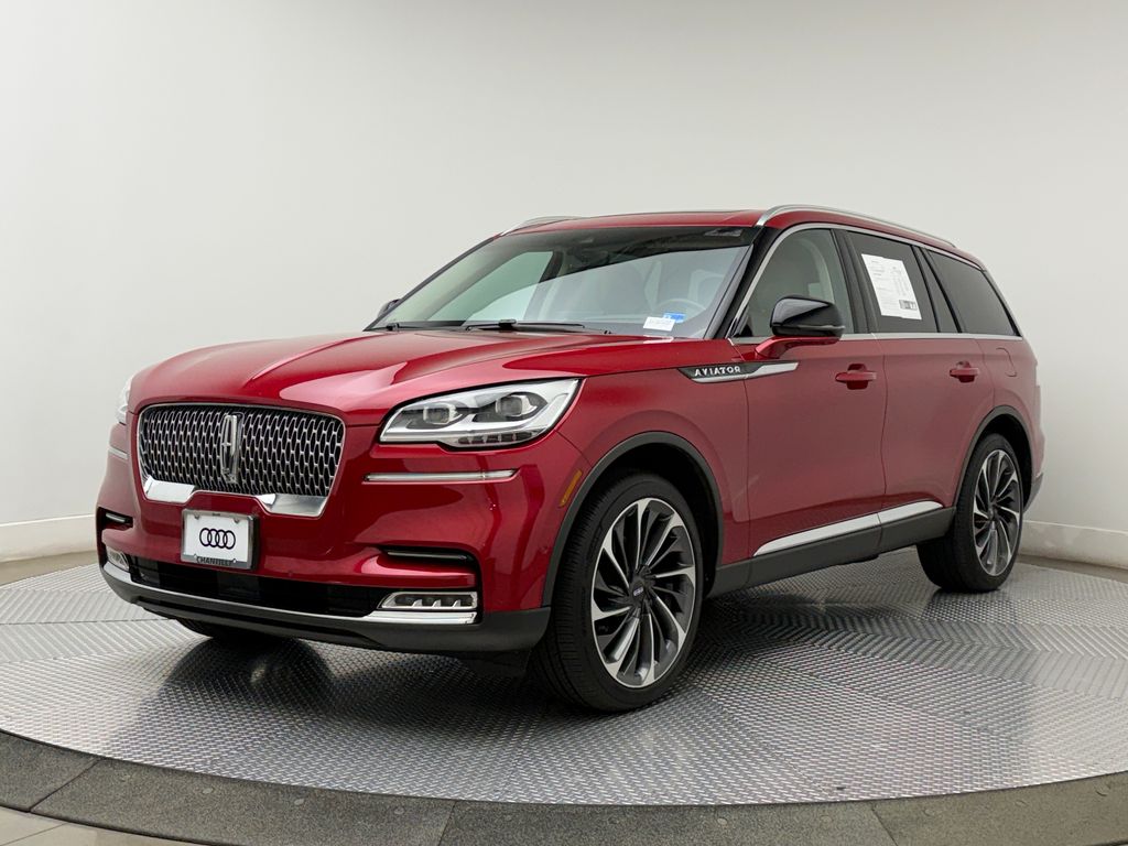 Thumbnail: 2021 Lincoln Aviator - 4