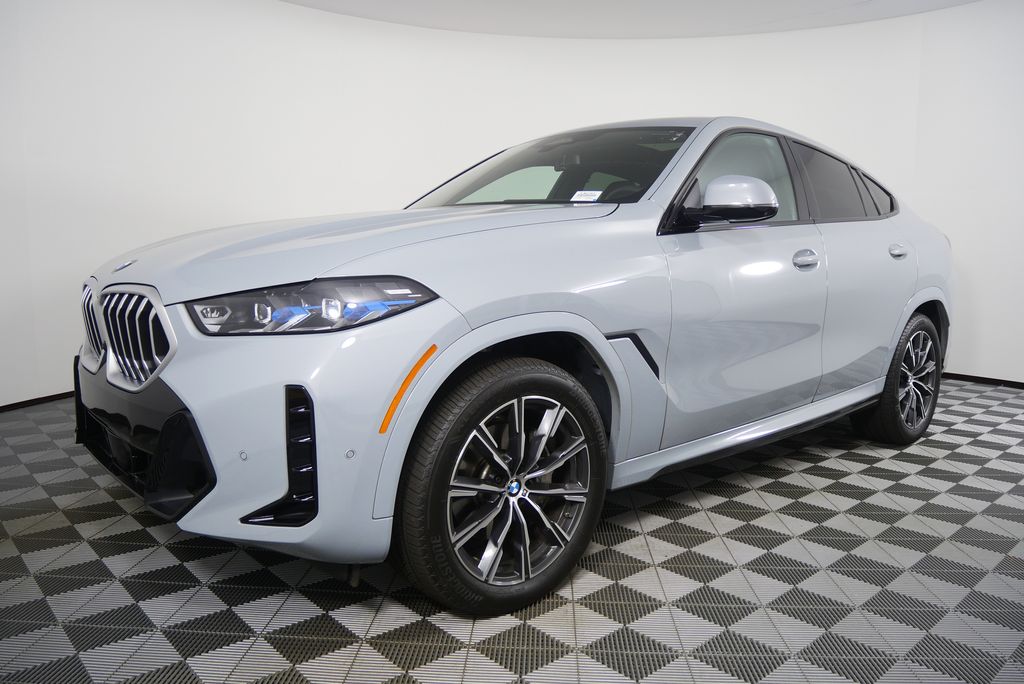 Thumbnail: 2025 BMW X6 - 8
