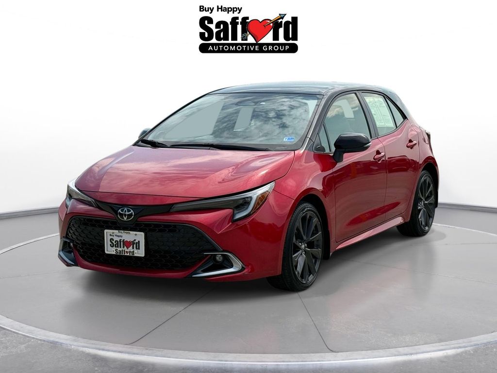 2024 Toyota Corolla Hatchback XSE