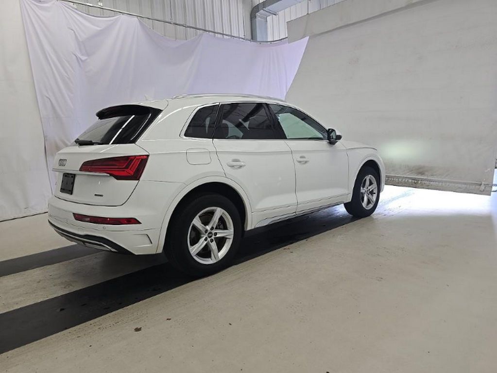 Used 2023 White Audi 40 Premium image 4