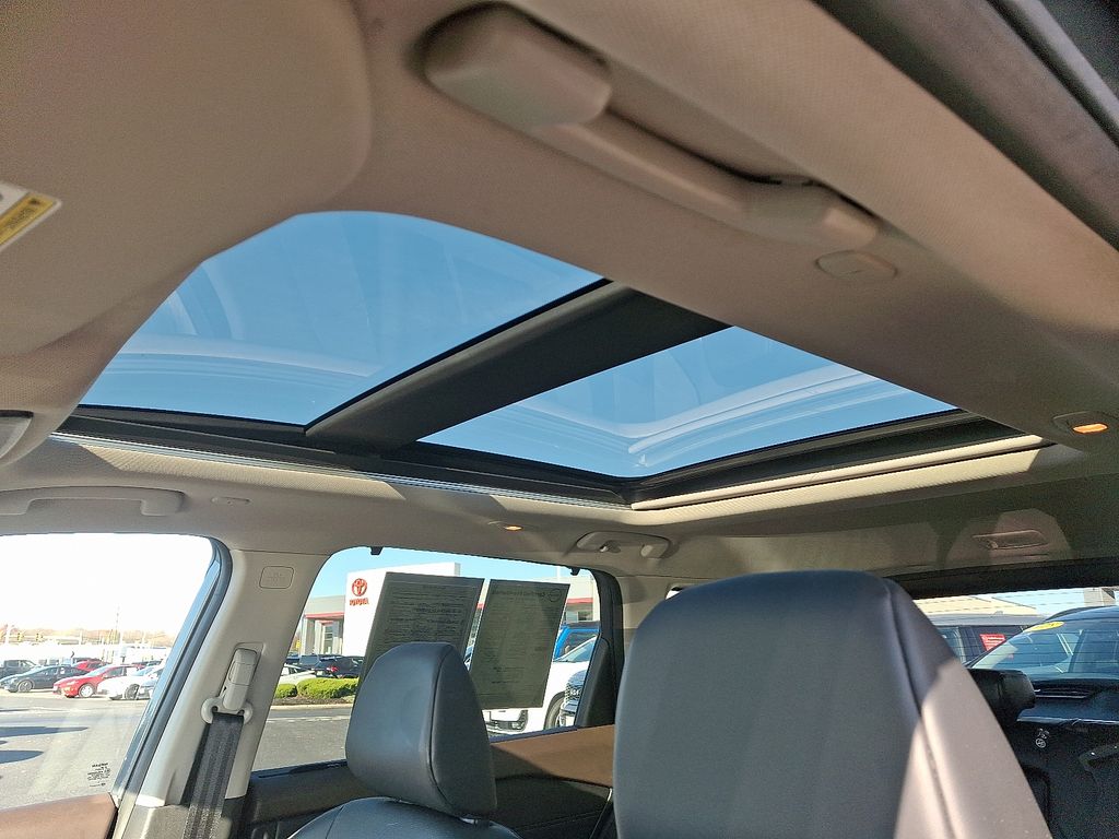 Thumbnail: 2023 Nissan Rogue - 15