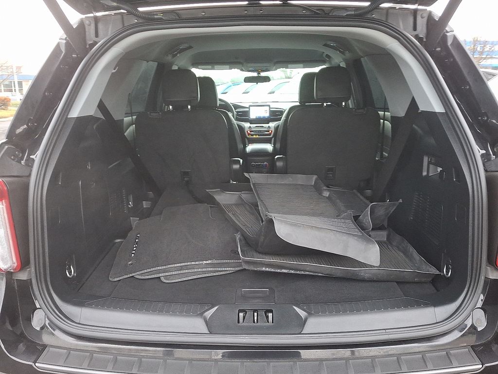 Thumbnail: 2023 Ford Explorer - 29