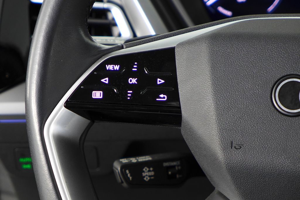 Thumbnail: 2023 Audi Q4 e-tron - 30