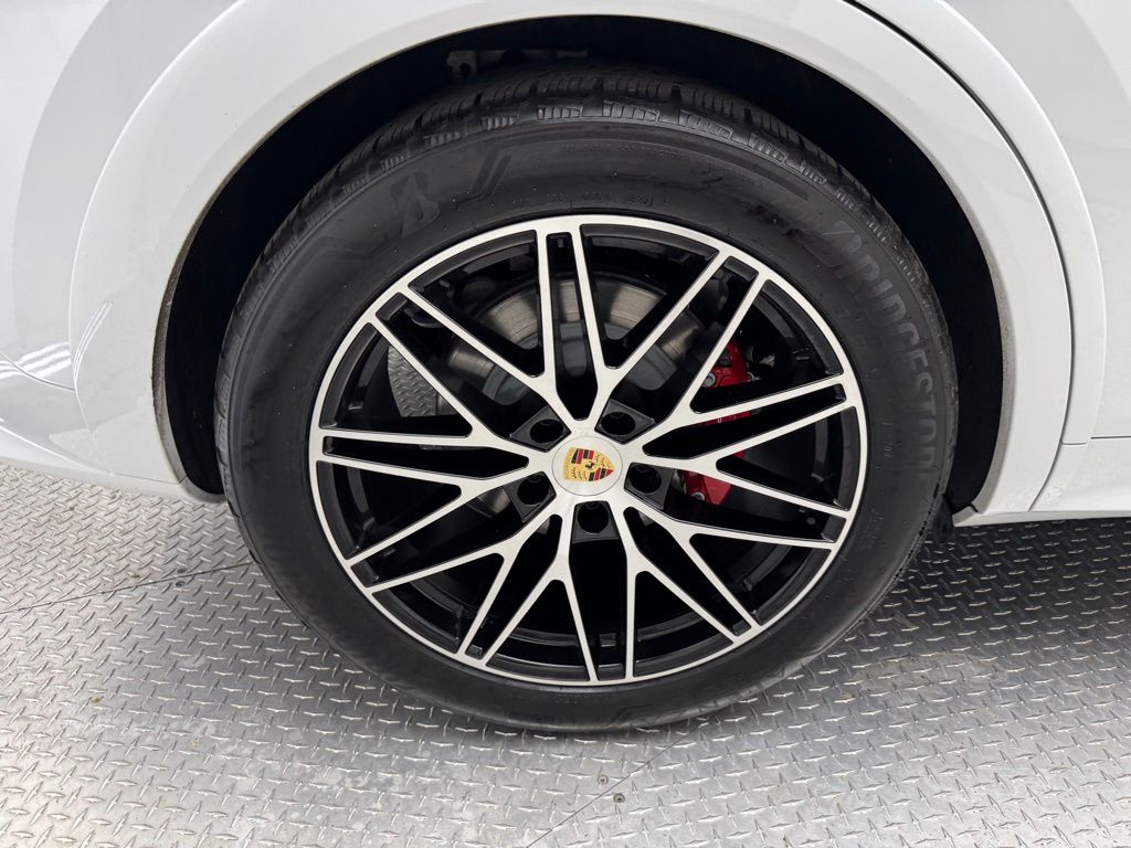 2024 Porsche   20