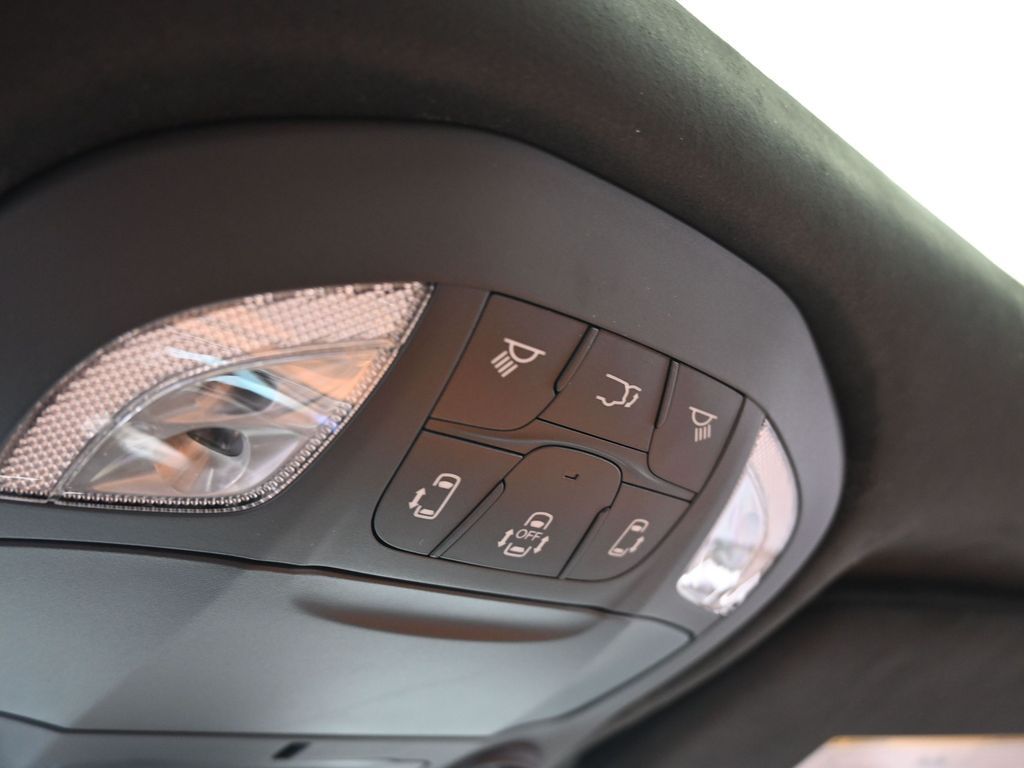 New 2026 Diamond Black Crystal Pearlcoat Chrysler Pinnacle image 25