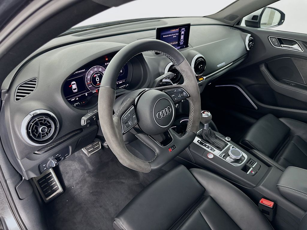 2018 Audi RS 3  9