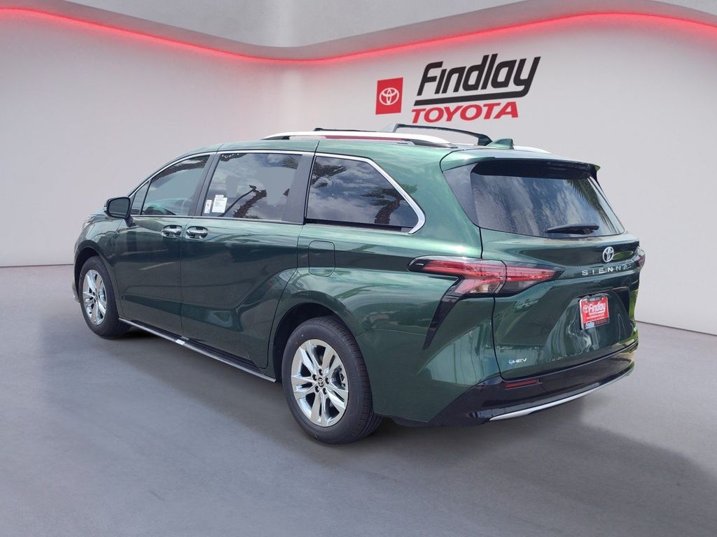 New 2026 Toyota Sienna Van