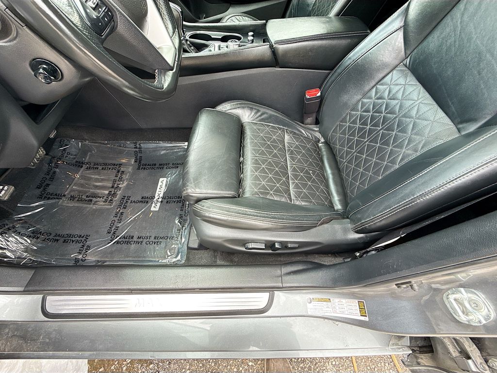 2022 Nissan Maxima Platinum Gray at AutoSavvy Houston Southwest