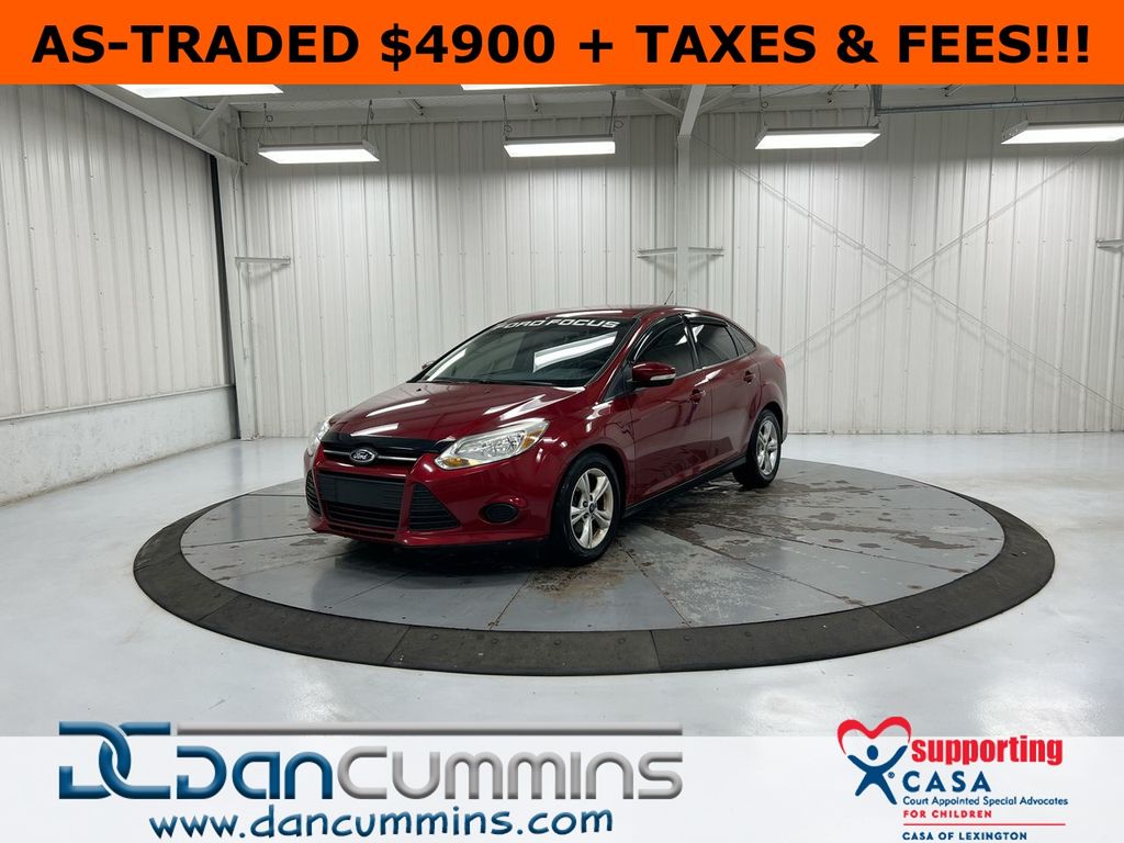 Ruby Red Metallic 2013 Ford Focus SE Sedan Front-Wheel Drive 6-Speed Automatic
