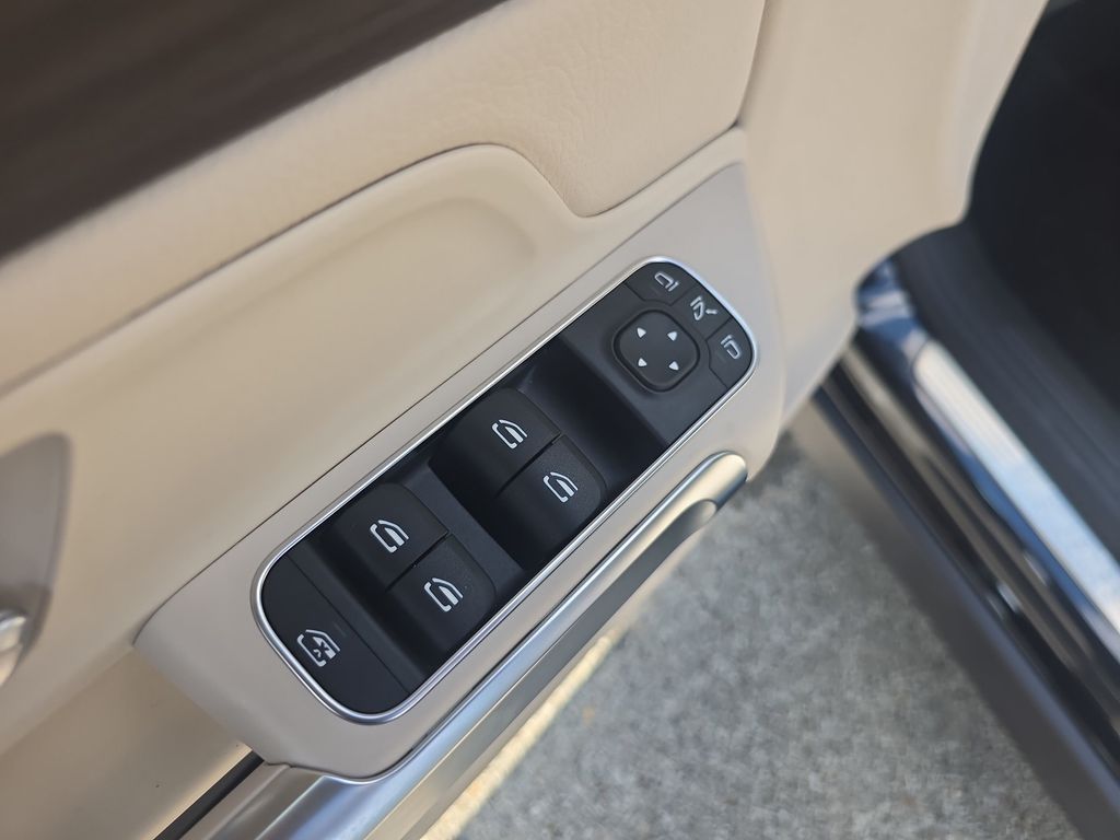 2026 Mercedes-Benz GLB GLB 250 Black at John Sisson Motors