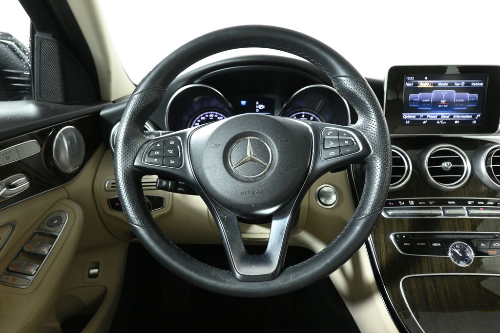 2015 Mercedes-Benz C-Class C 300 14