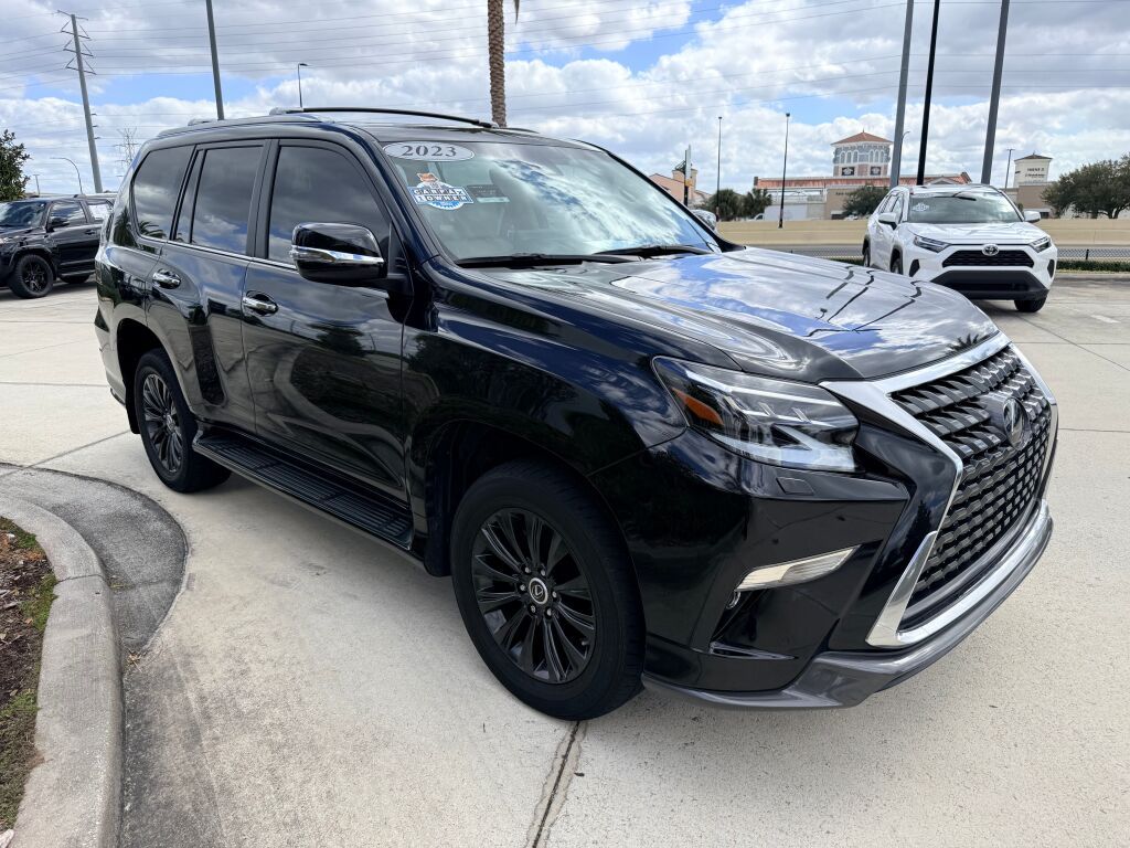 Thumbnail: 2023 Lexus GX - 4