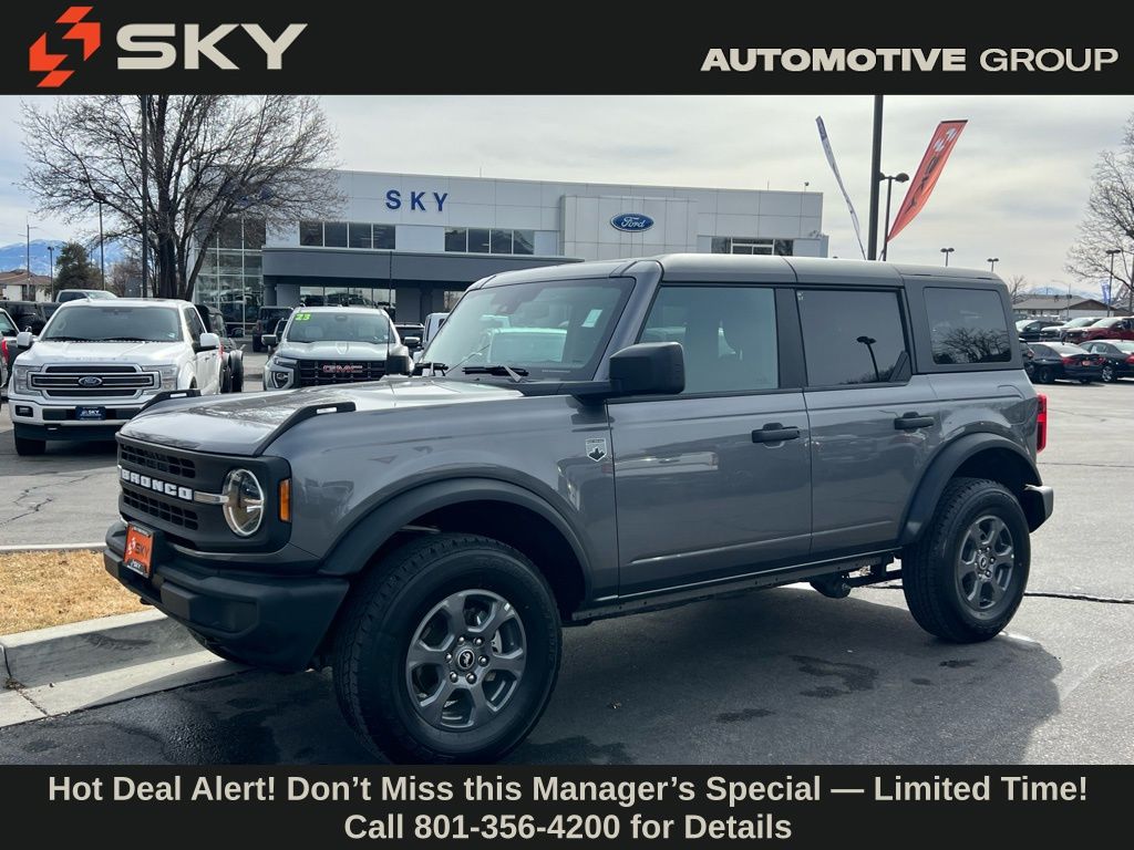 Gray Metallic 2025 Ford Bronco Big Bend 4-Door 4WD SUV / Crossover Four-Wheel Drive Automatic