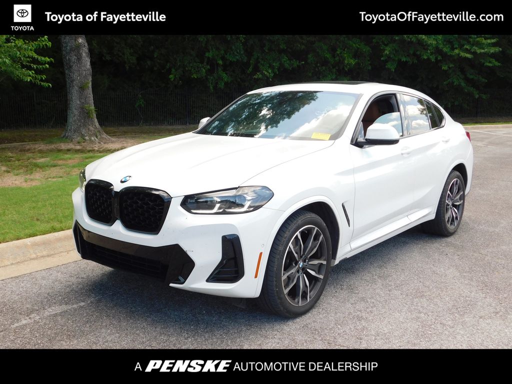 Thumbnail: 2024 BMW X4 - 1