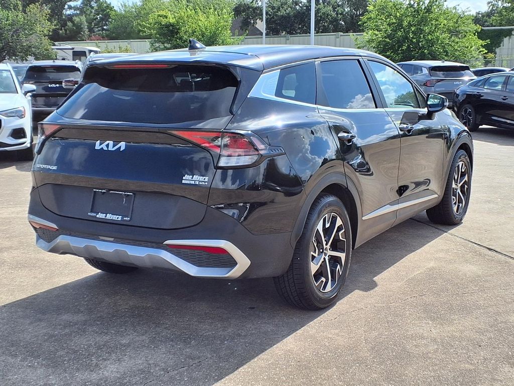 2025 Kia Sportage EX - 3