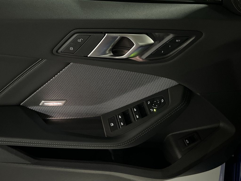 Thumbnail: 2025 BMW 2 Series - 13