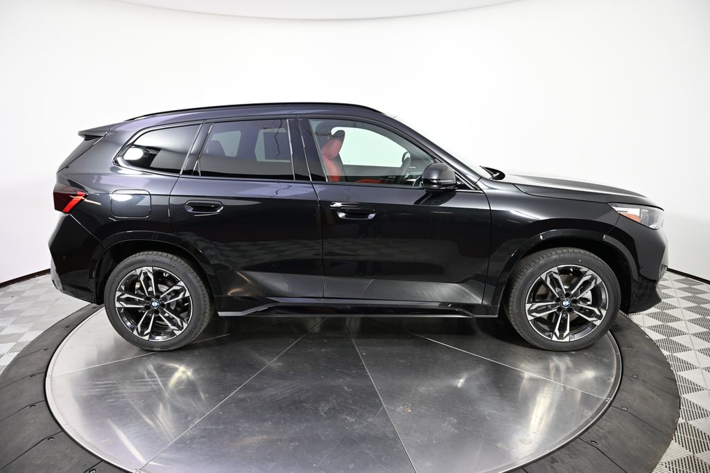 Thumbnail: 2025 BMW X1 - 6