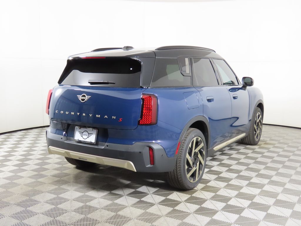 2025 MINI Cooper Countryman Base 5