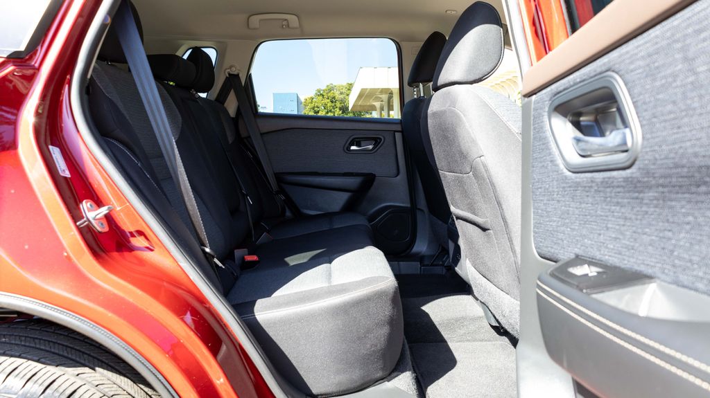 Used 2023 Nissan Rogue SV 4D Sport Utility