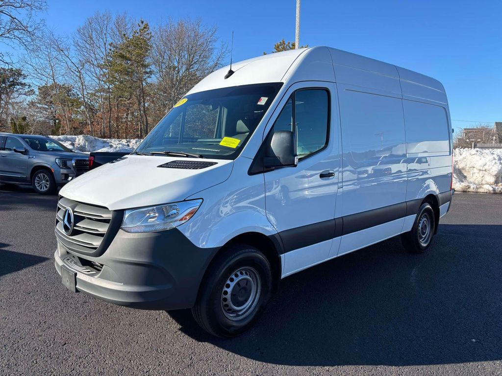 2023 Mercedes-Benz Sprinter Cargo 1500 144 RWD
