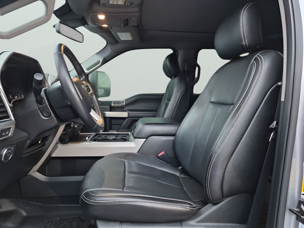 Used 2020 Silver Ford Lariat image 27