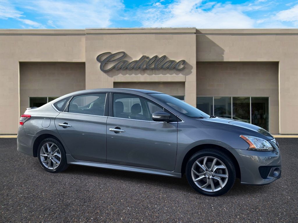 Gray (Gun Metallic) 2015 Nissan Sentra SR Sedan Front-Wheel Drive Continuously Variable Transmission