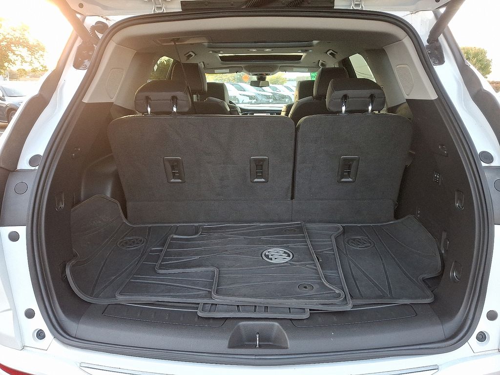 Thumbnail: 2021 Buick Enclave - 32