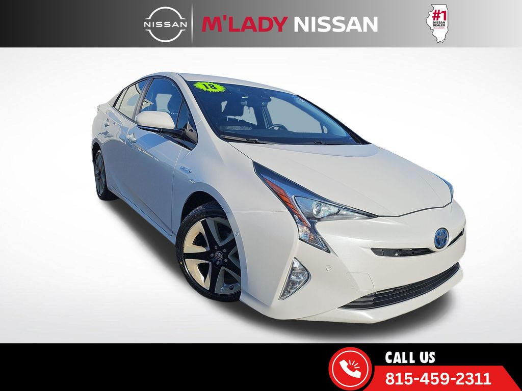 2018 Toyota Prius Four's photo