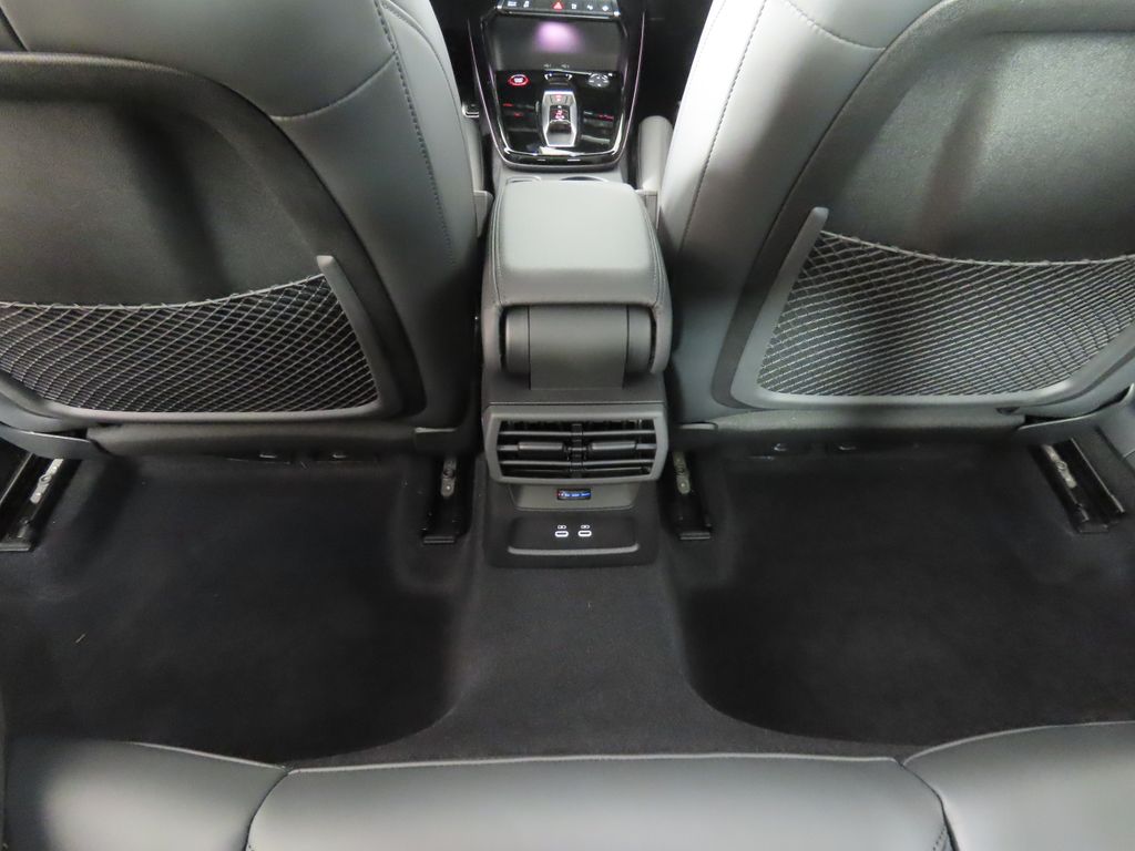 Thumbnail: 2026 Audi RS 3 - 24