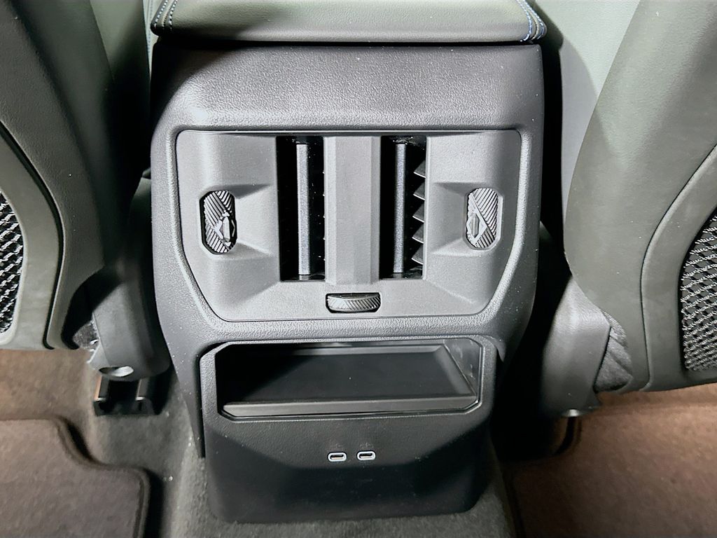 Thumbnail: 2026 BMW X3 - 18