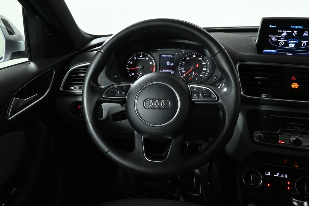 Thumbnail: 2017 Audi Q3 - 17