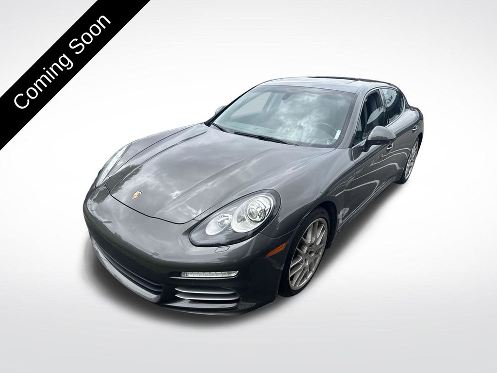 2016 Porsche Panamera 4
