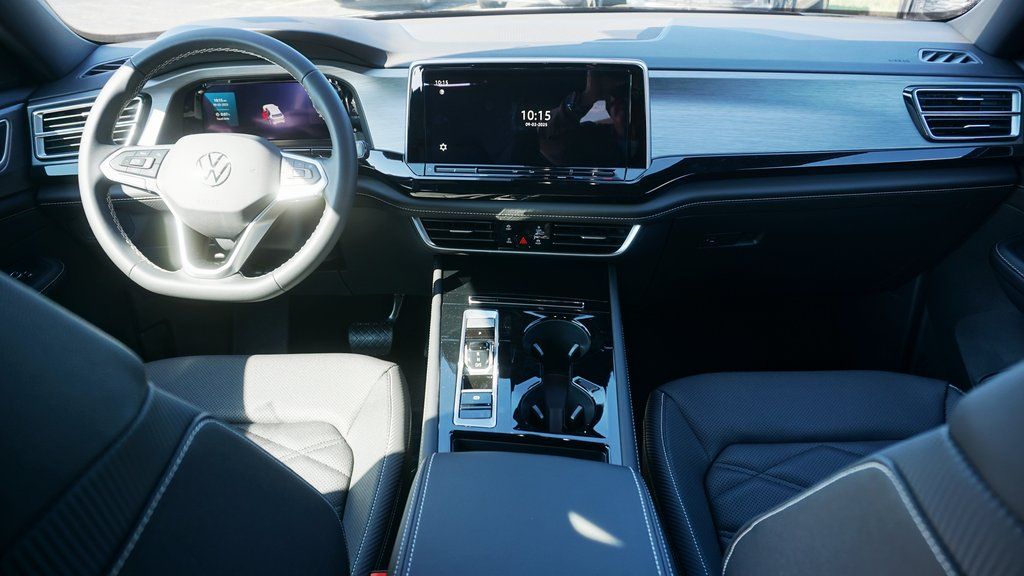 2026 Volkswagen Atlas Cross Sport SE w/Tech - Photo 10