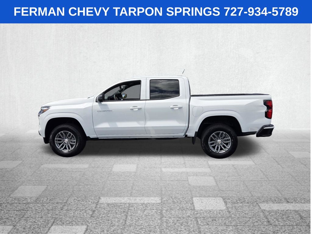 View vehicle photo 4