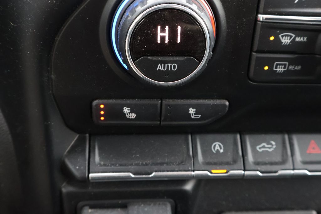 Thumbnail: 2019 Chevrolet Silverado 1500 - 27