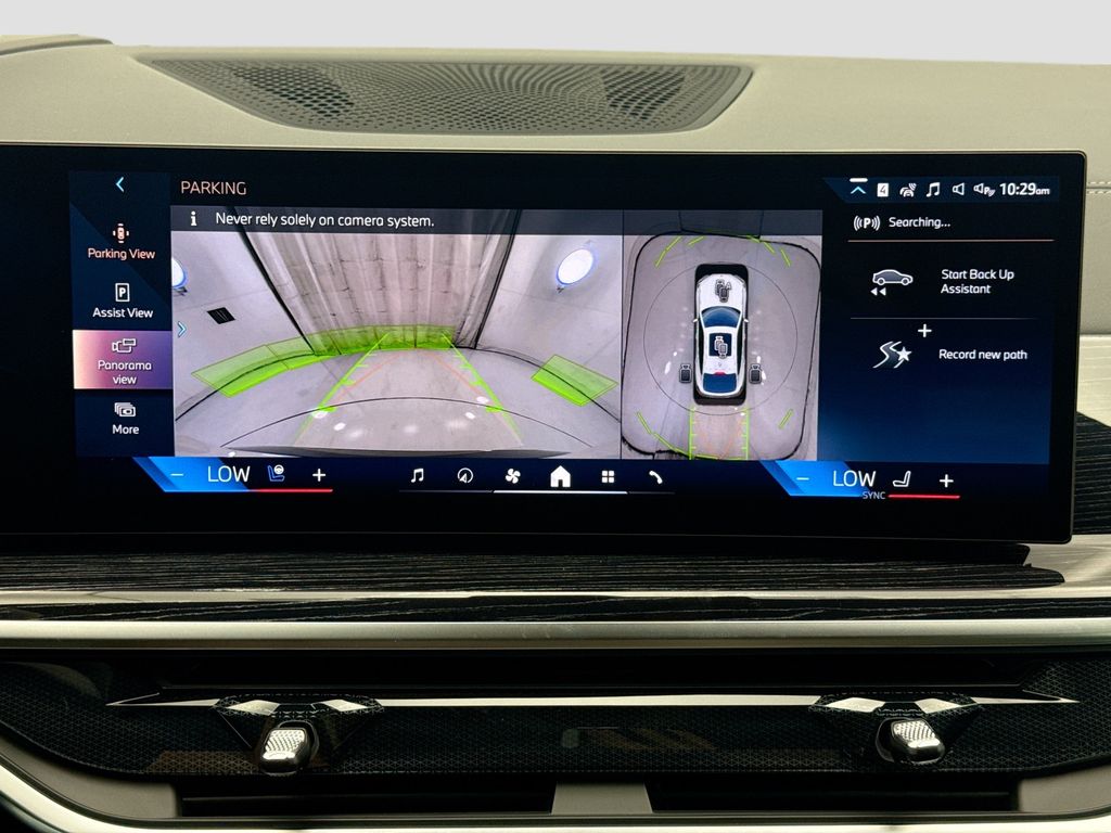 Thumbnail: 2026 BMW X6 - 15