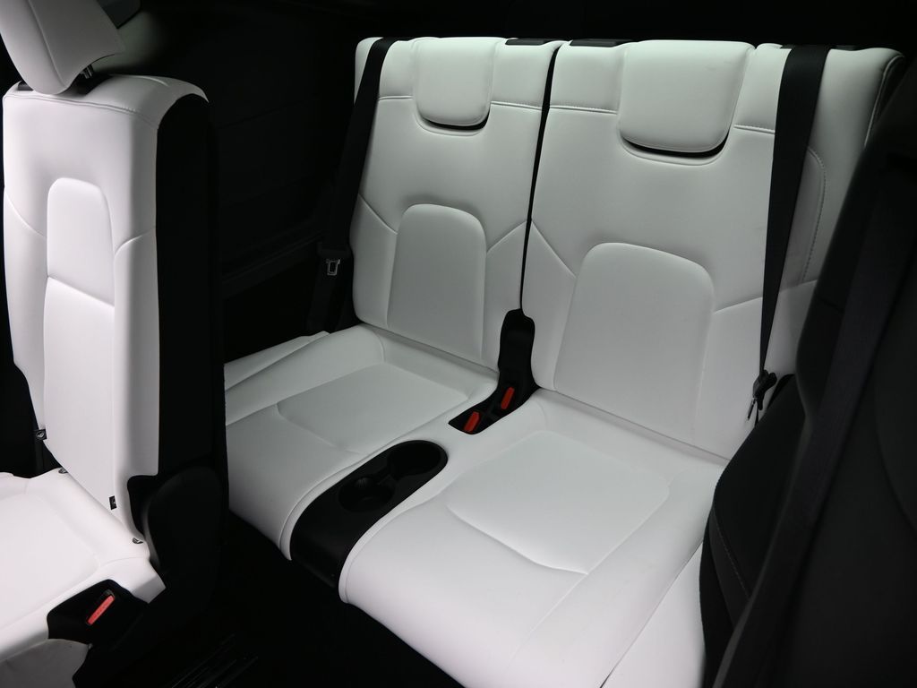 2025 Tesla Model Y Long Range Dual Motor All-Wheel Drive