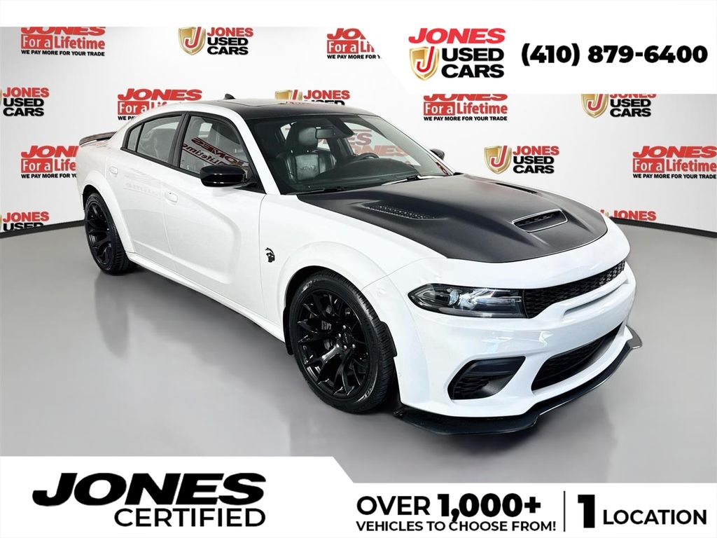 White 2023 Dodge Charger Sedan Rear-Wheel Drive 8-Speed Automatic