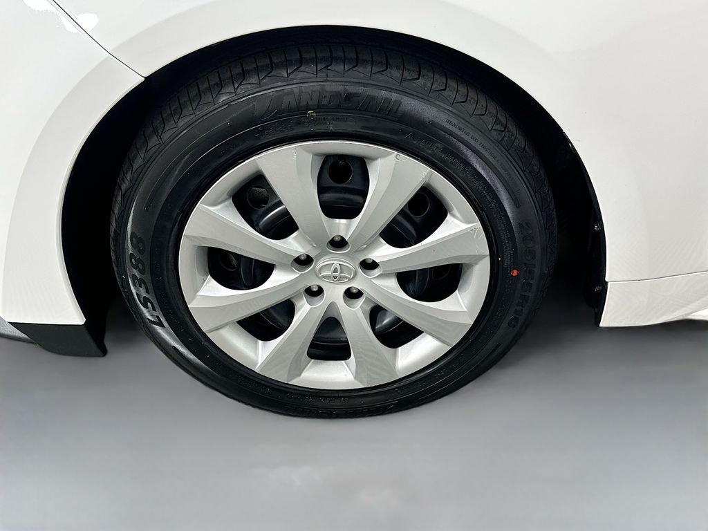 Thumbnail: 2024 Toyota Corolla - 30