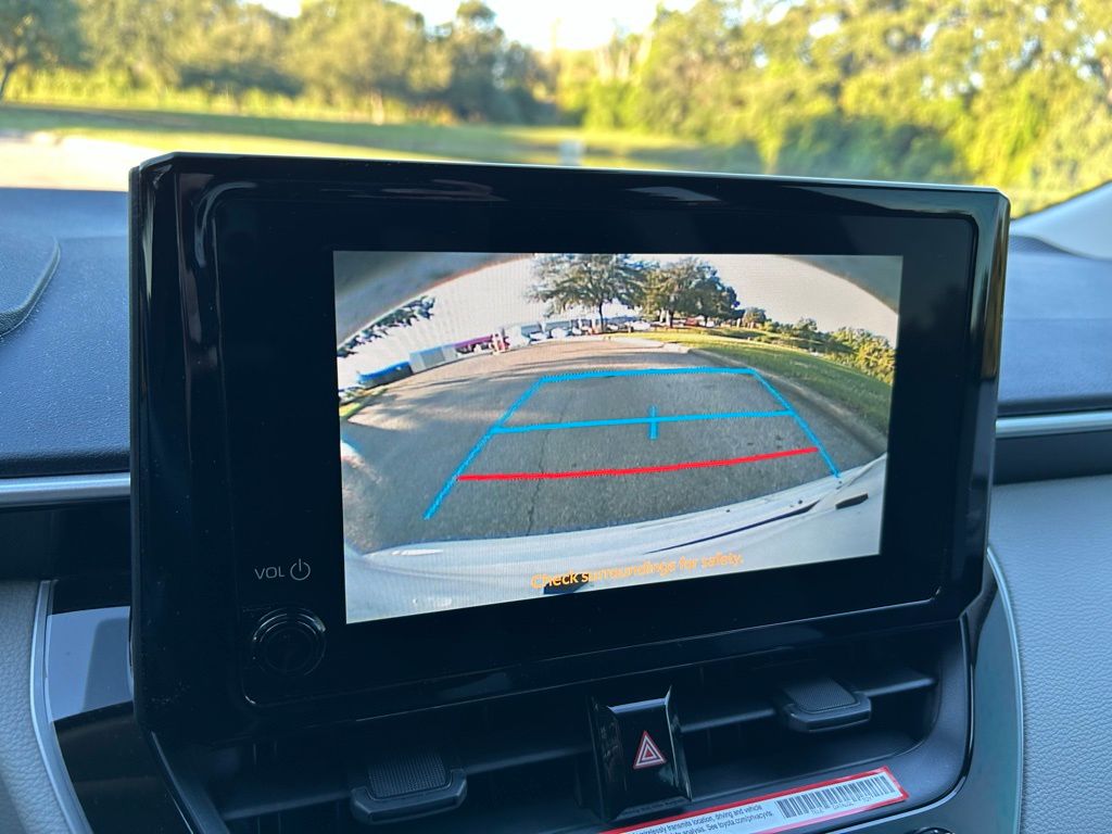 Thumbnail: 2025 Toyota Corolla - 22