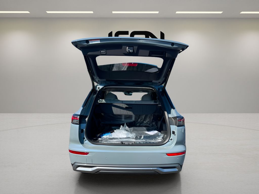 New 2026 Mitsubishi Outlander PHEV SUV