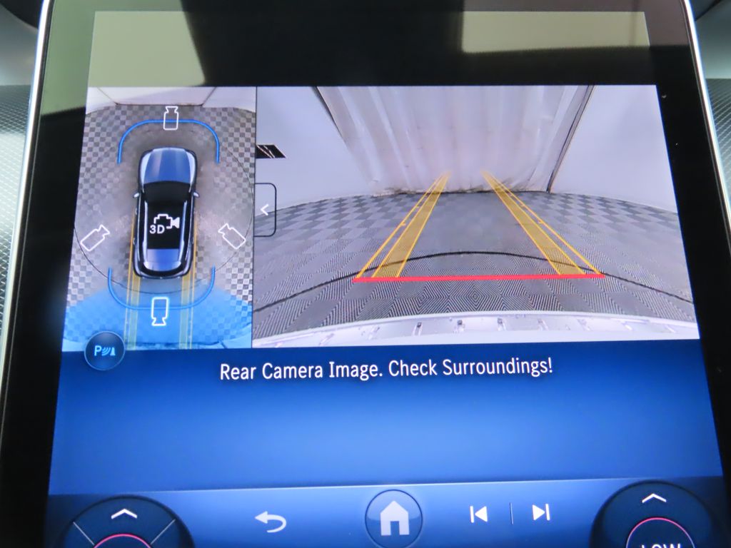 Thumbnail: 2026 Mercedes-Benz GLC - 16