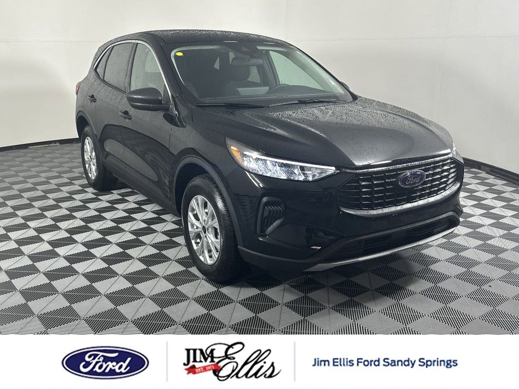 2024 Ford Escape Active 1