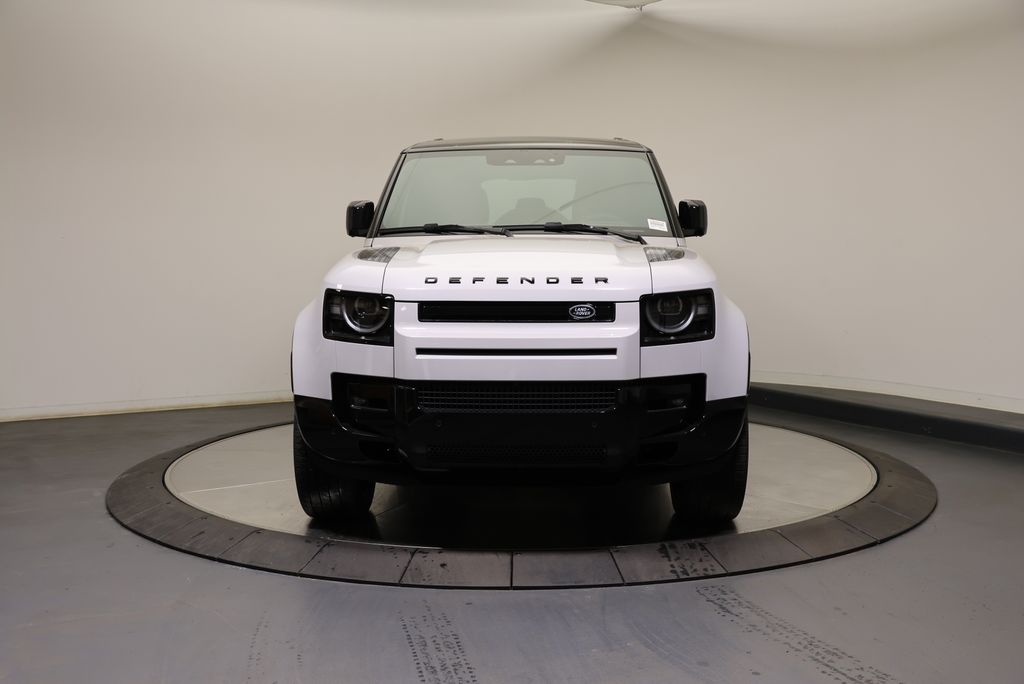 Thumbnail: 2026 Land Rover Defender - 8