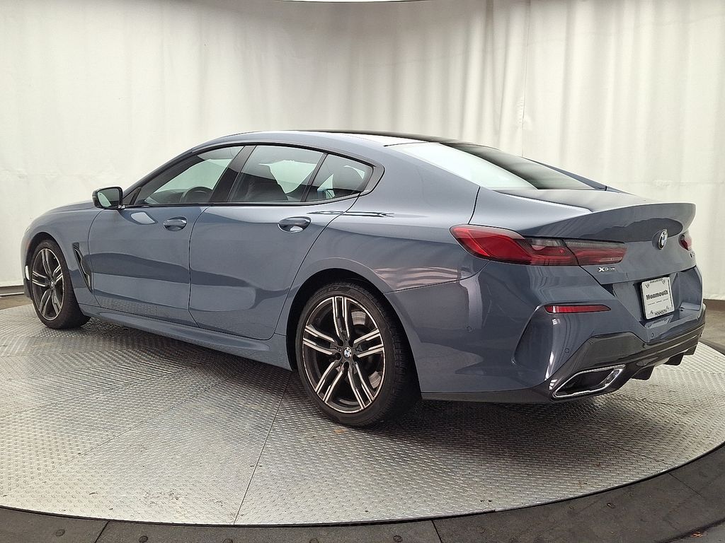 Thumbnail: 2022 BMW 8 Series - 6