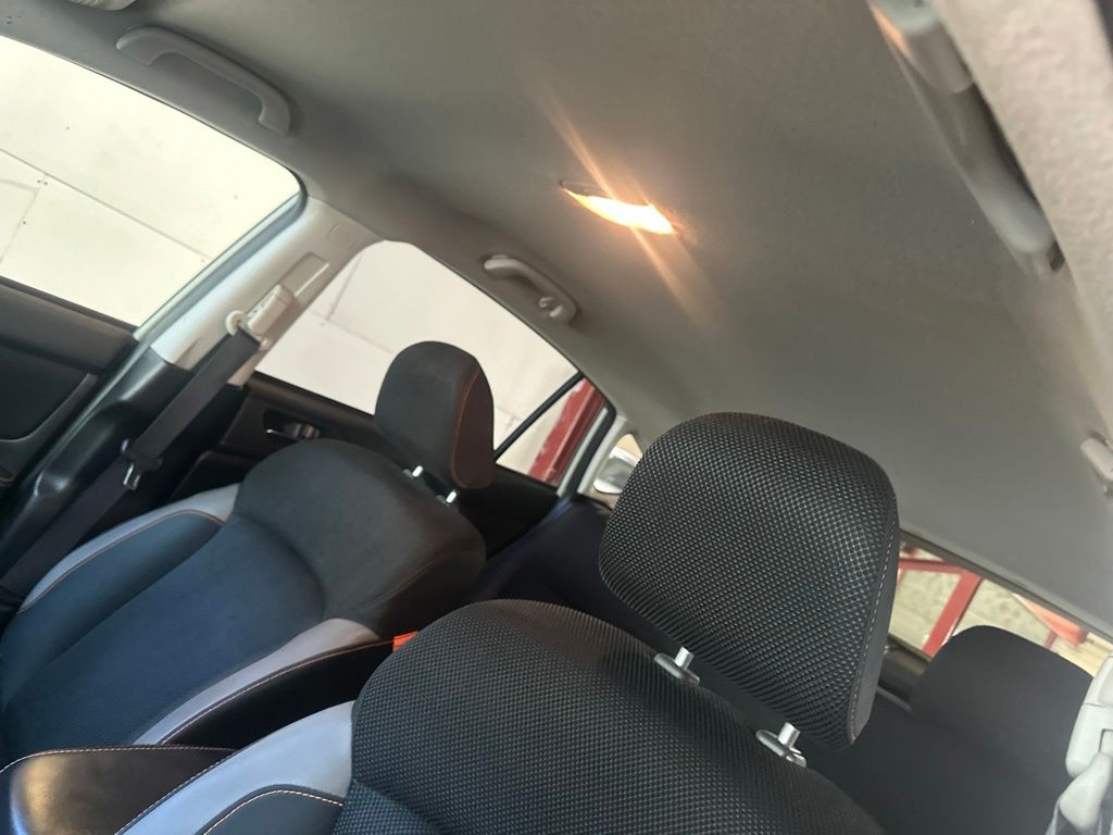 Used 2017 Beige Subaru 2.0i Premium image 12
